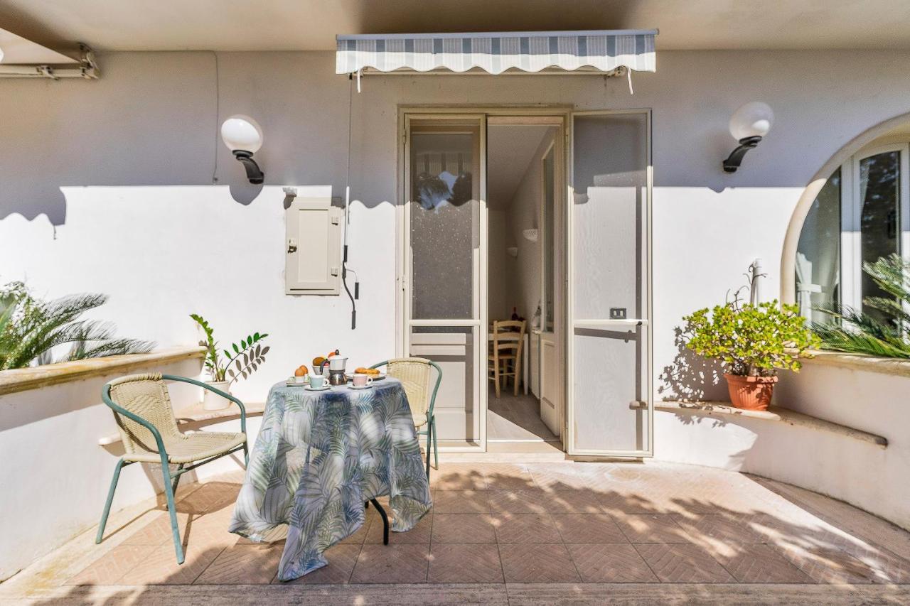 Garden View Near The Sea Bed & Breakfast Lecce Luaran gambar